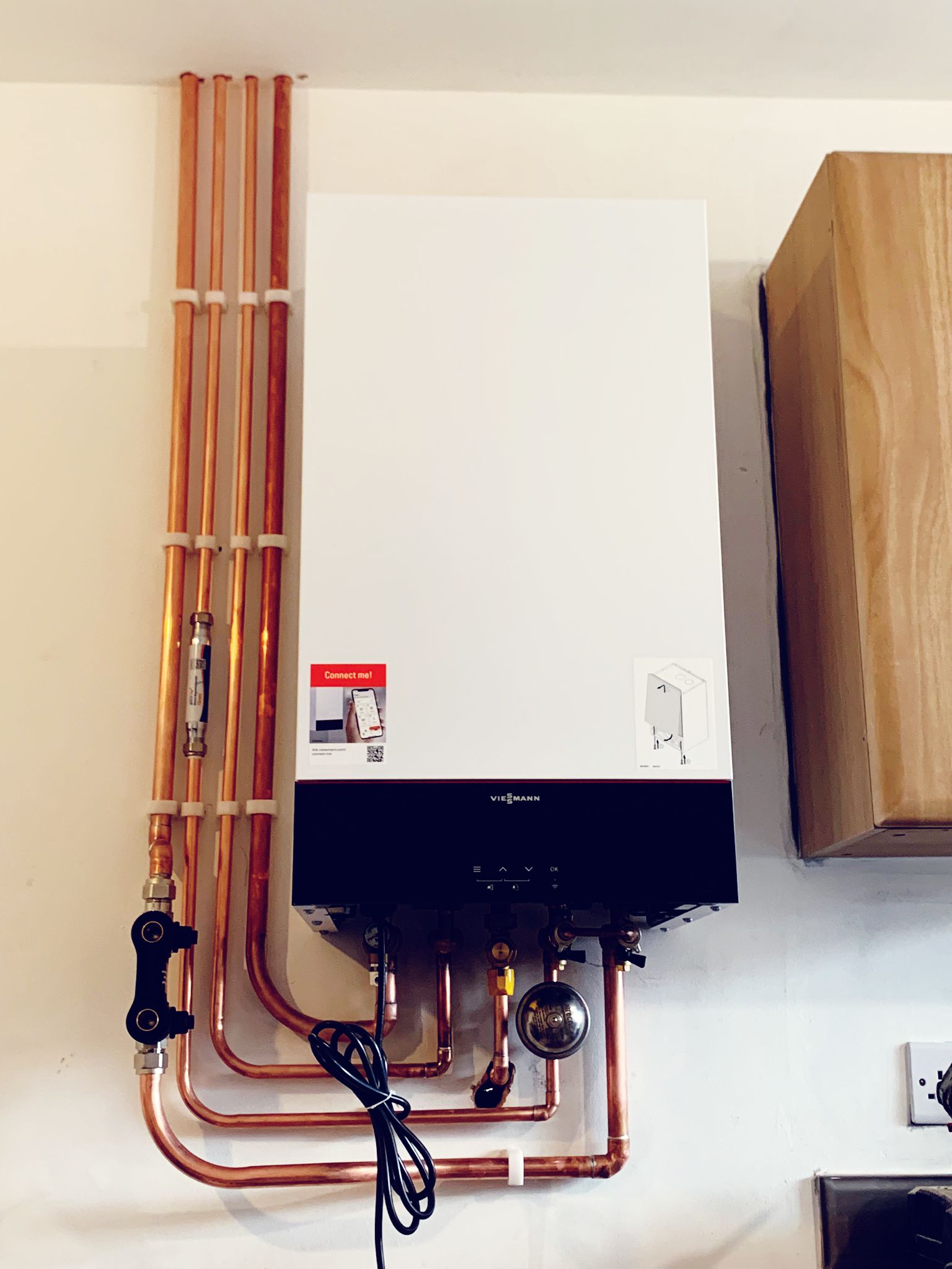 https://rnrplumbing.co.uk/wp-content/uploads/2023/10/WhatsApp-Image-2023-10-13-at-4.17.22-PM.jpeg